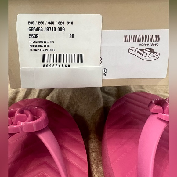 Gucci Marmont sandals - Picture 8 of 8